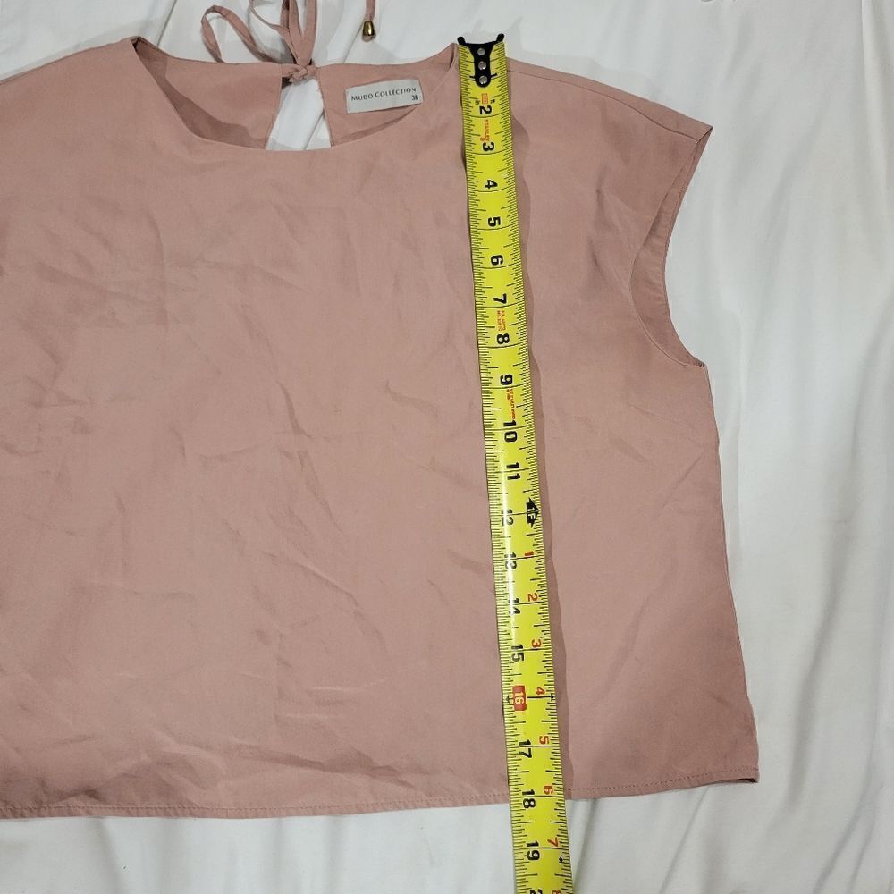 Mudo collection cropped blouse - Picture 8 of 8